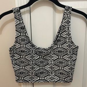 Black and white cropped tank top